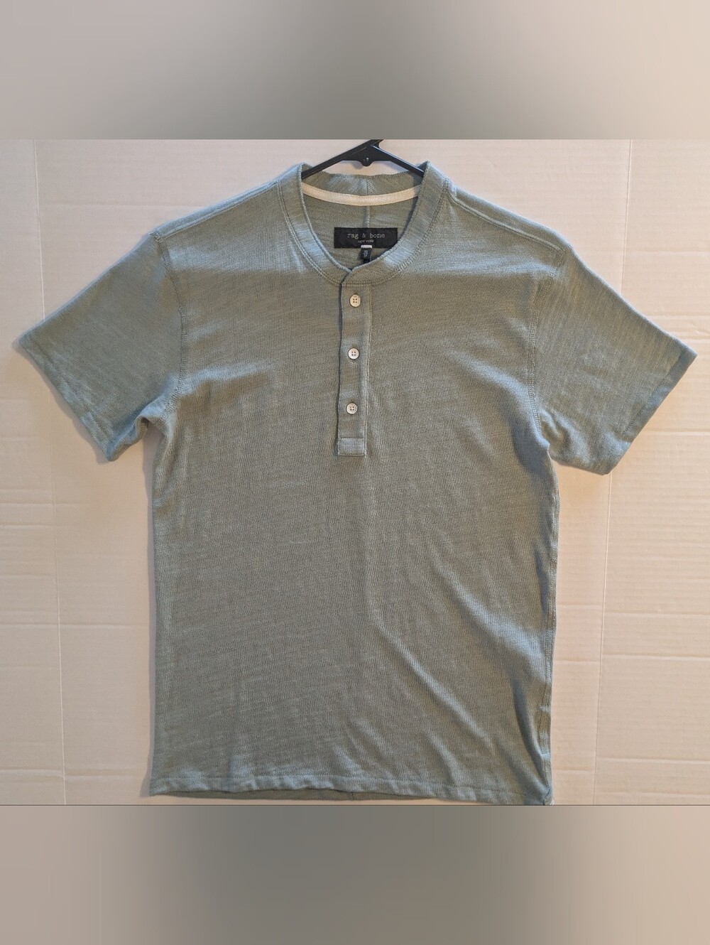 rag & bone Short Sleeve Henley in Sage Green- XS (NWOT)